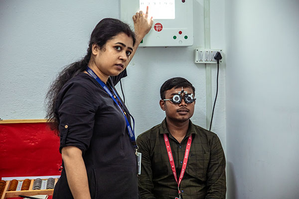 optometry clinic image 03