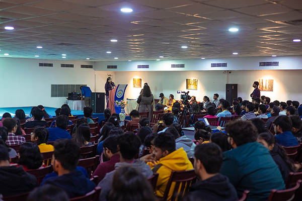 Psychology seminar conveyed the delicate balance